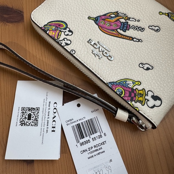 Coach Cosmic Coach Corner Zip Wristlet With Rocket Print - Picture 5 of 9